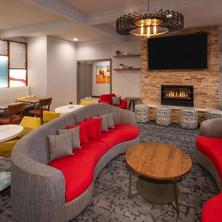 Hampton Inn Pullman Eksteriør billede