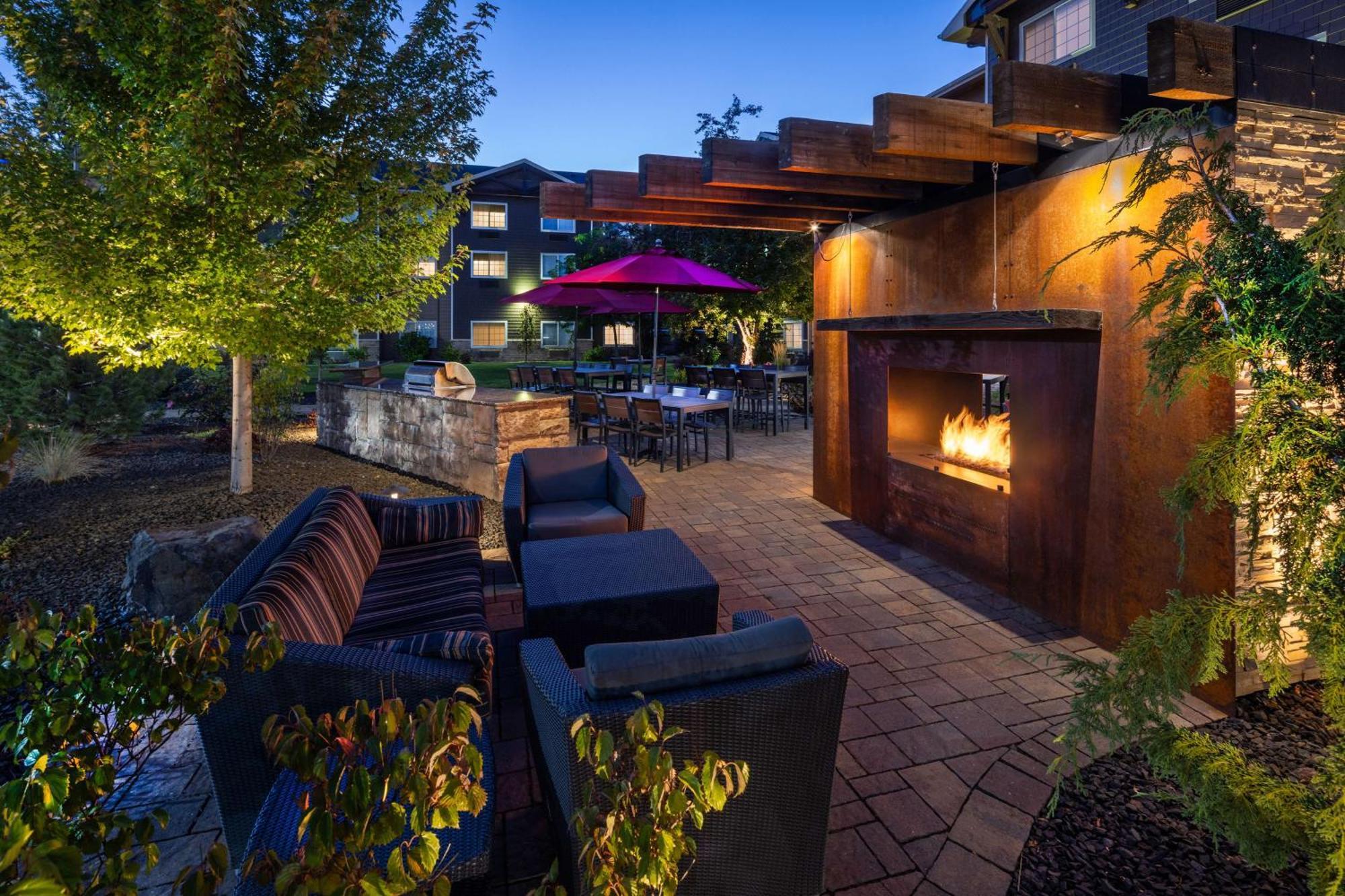 Hampton Inn Pullman Eksteriør billede